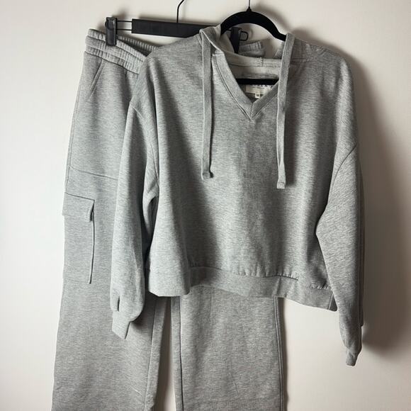 Risen Los Angeles Sweatshirt Set - Women's Medium/Large - Picture 1 of 7